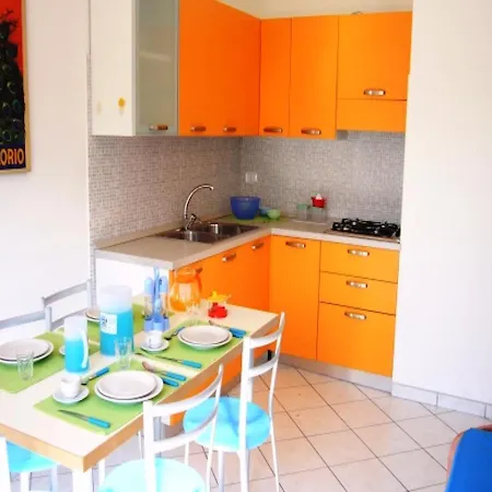 Apartmán Sea-front Peaceful With Terrace In